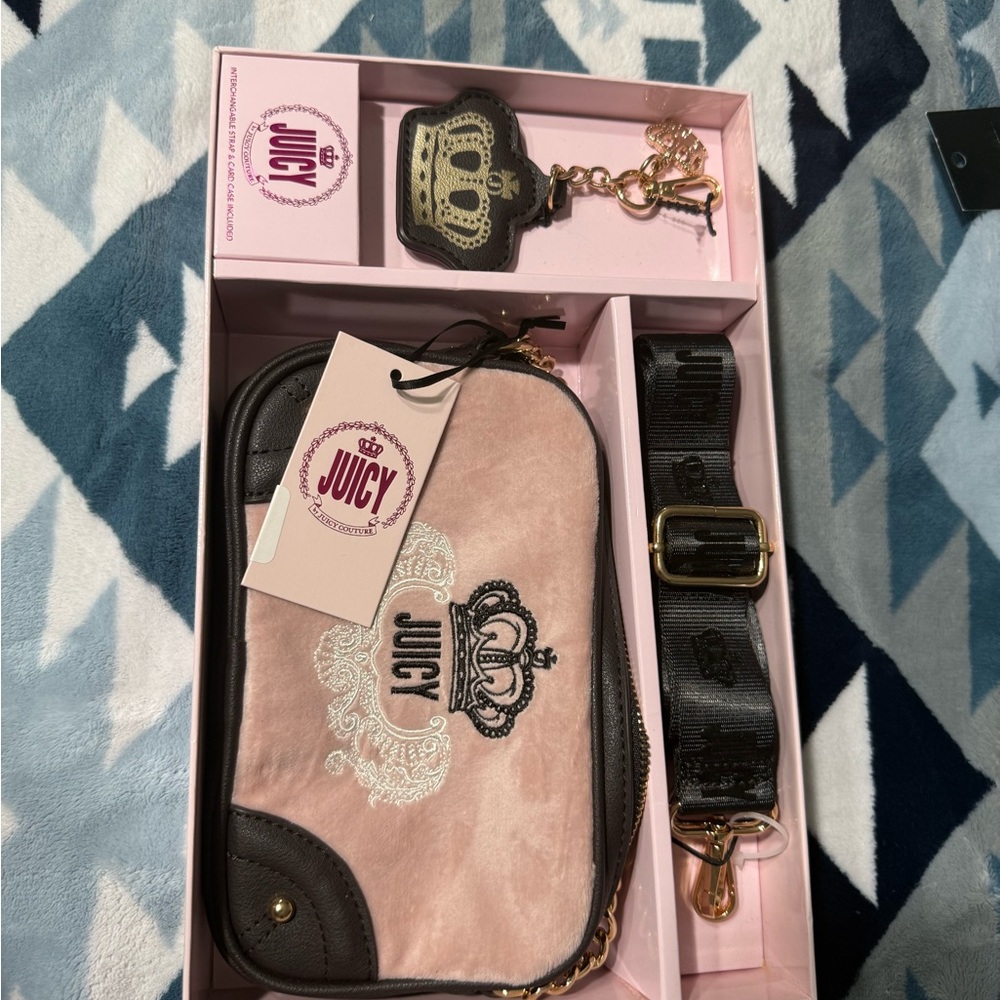 Juicy Couture Pink and Black Key & Card Holder Set